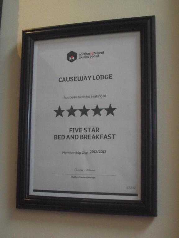 Causeway Lodge 부시밀즈 외부 사진